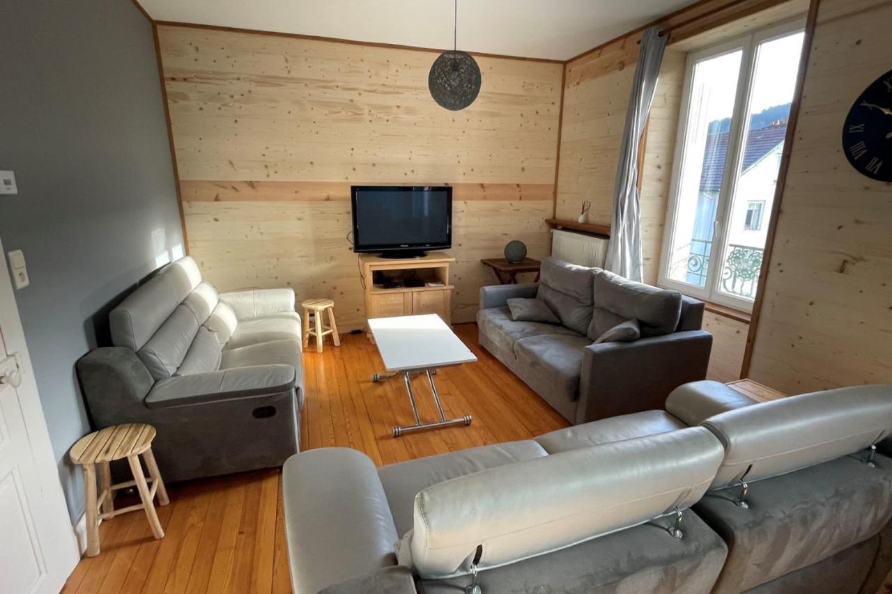 Apartment Bright Nest With Mountain View In